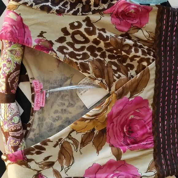 Joyous and Free Dress - Picture 6 of 11